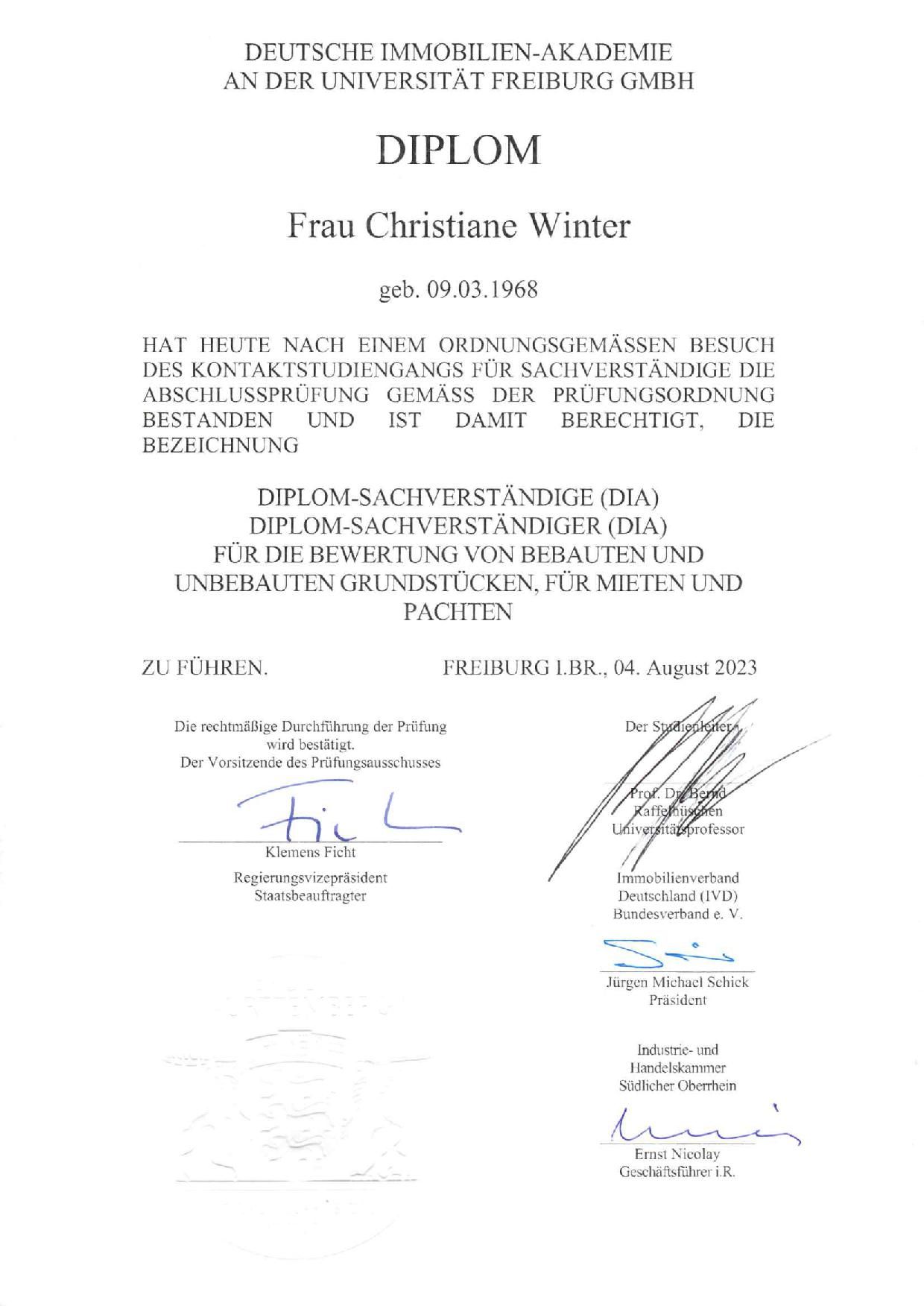 Diplom Sachverständige (DIA) für die Bewertung von bebauten und unbebauten Grundstücken, Mieten und Pachten